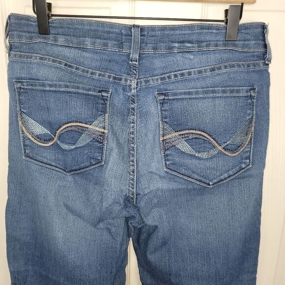Nydj bootcut denim jeans size 12 - Picture 4 of 7